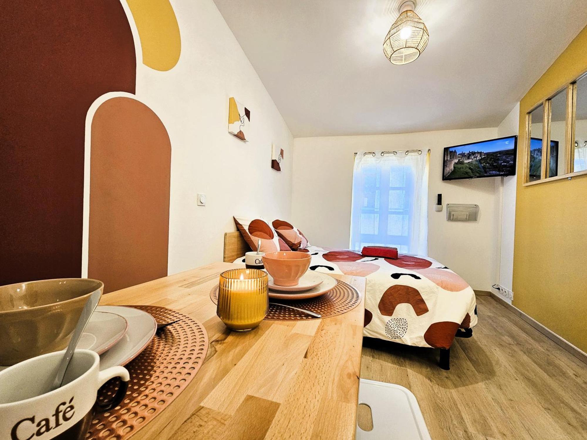 Tout Confort ! Centre-Ville, Climatisation, Parking, Wifi, Calme, Tv 카르카손 외부 사진